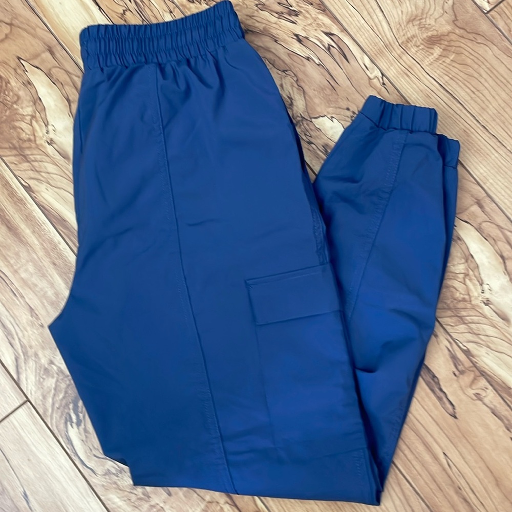 R.SOFIA Women's Blue Cargo Ankle Zipper Joggers